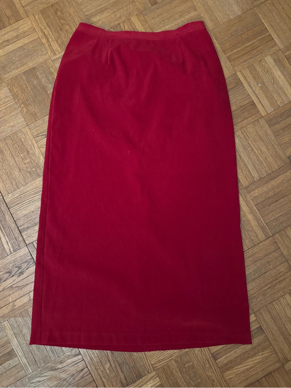 Vintage Notations Long Elegant Vibrant Velvet Red Pencil Skirt